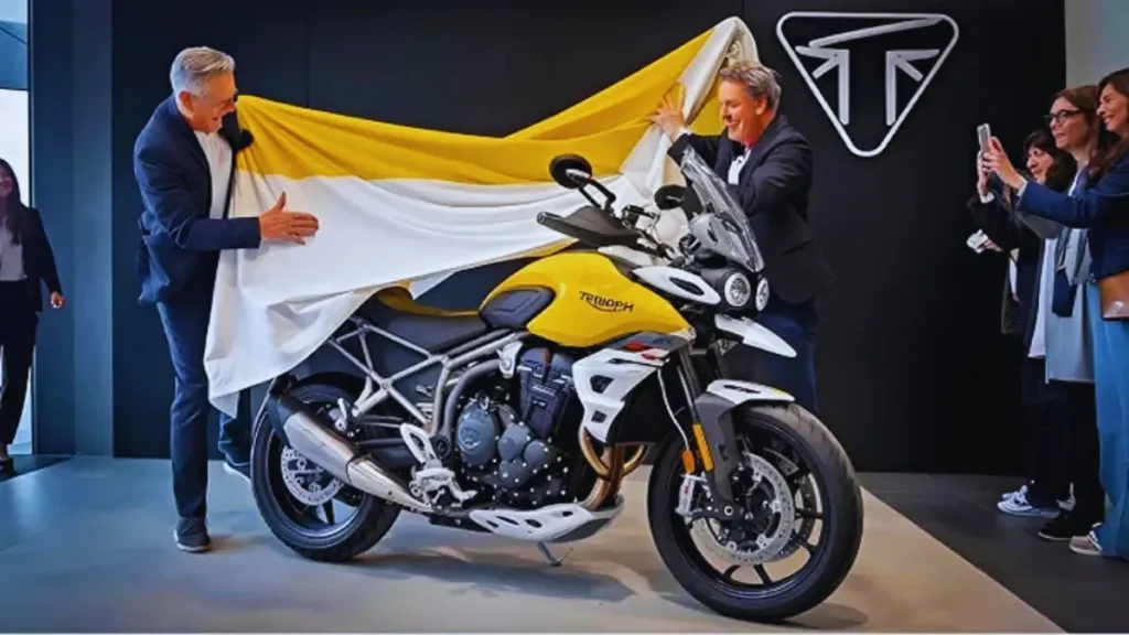 Triumph Tiger 900 GT